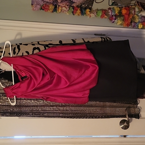 Dress - Picture 1 of 2